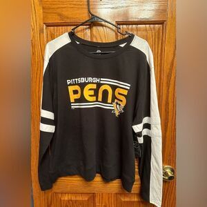 Pittsburgh Penguins XL Men’s Long Sleeve Shirt NWT